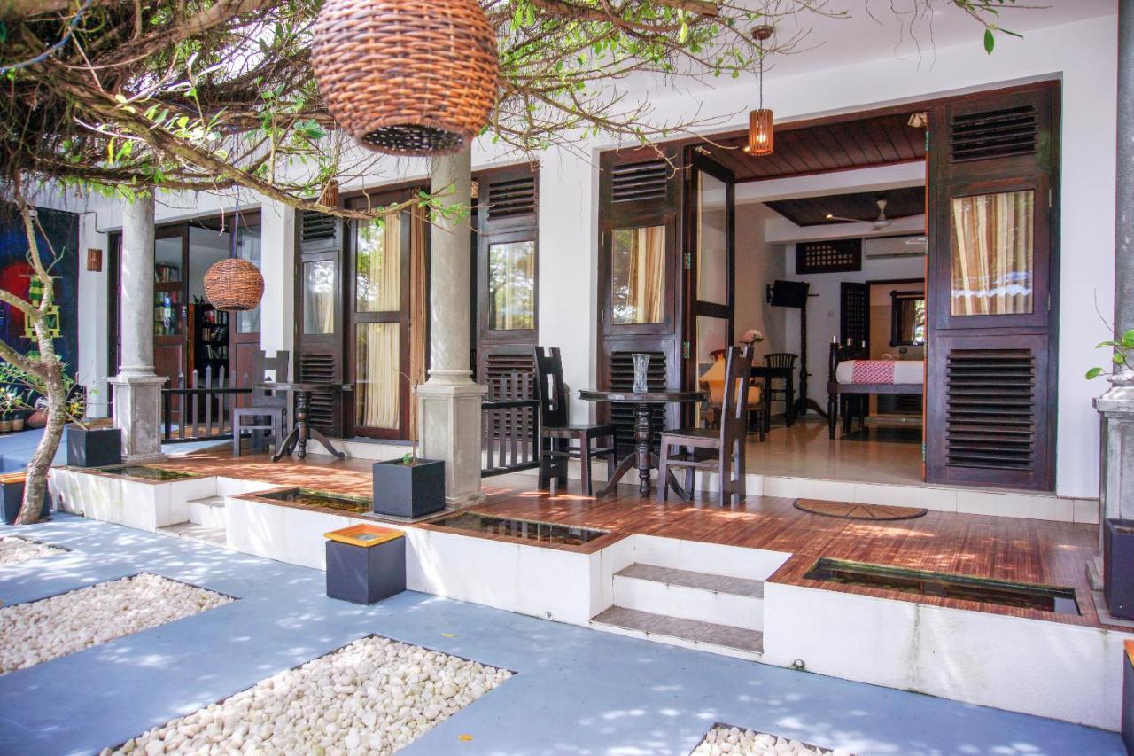 Beach Castle Unawatuna Exterior foto